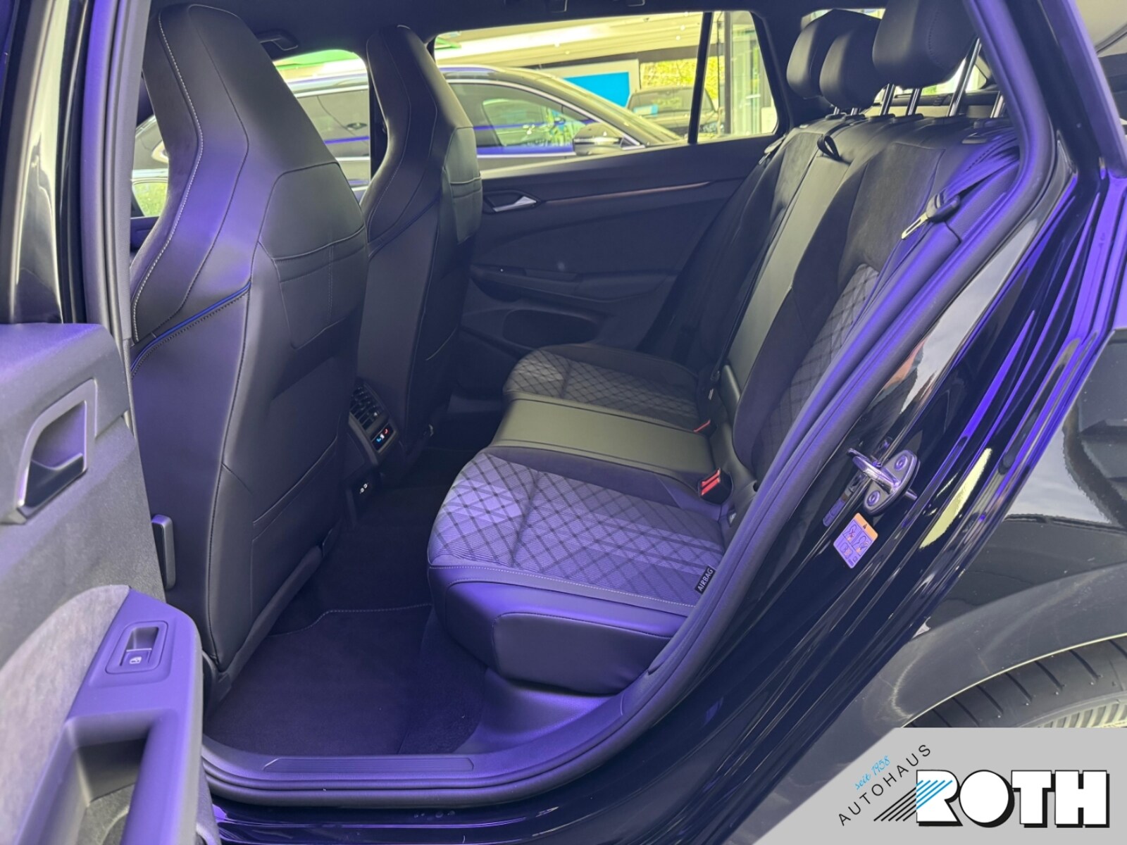 Volkswagen Golf Variant – Bild 9