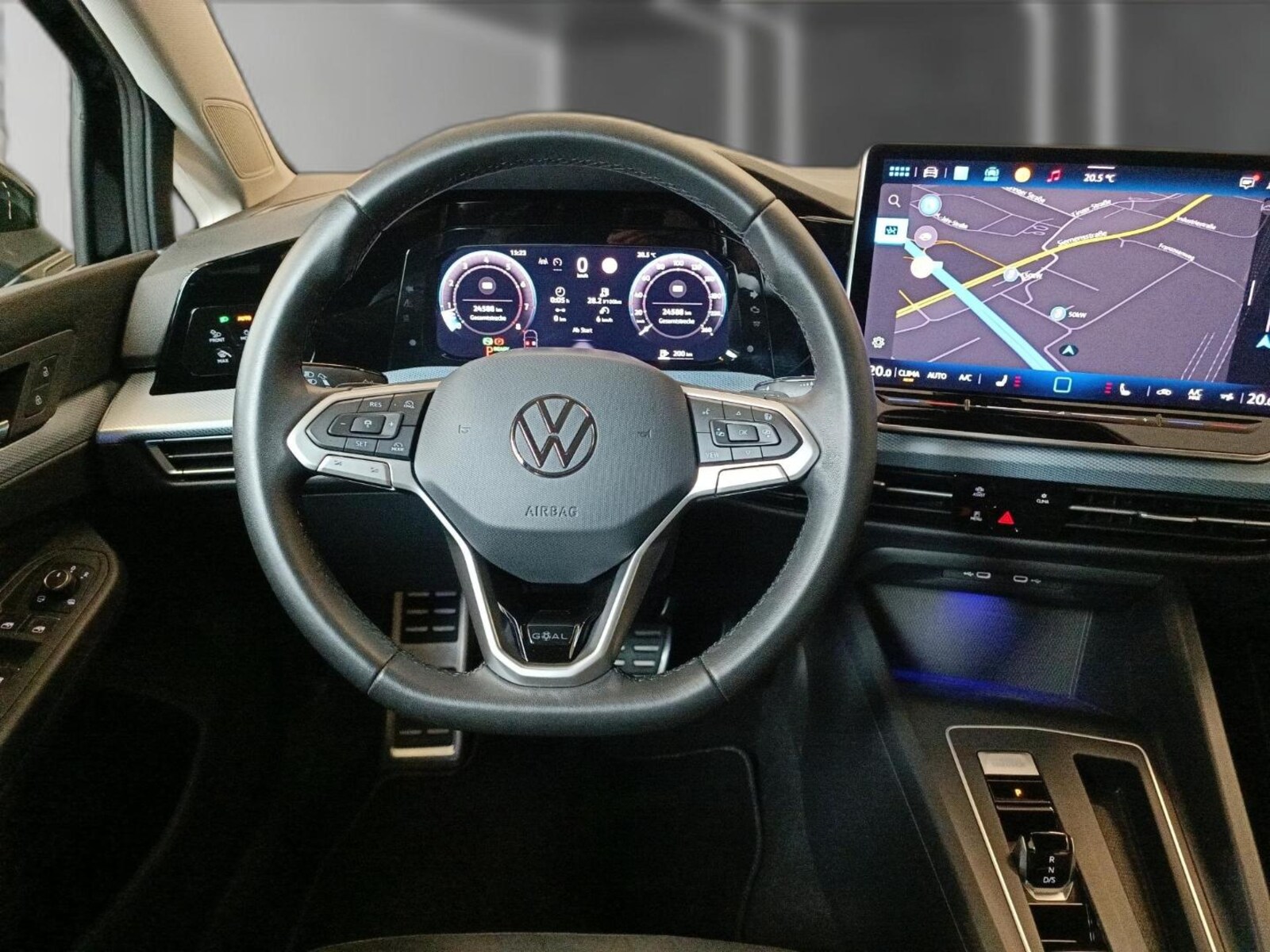 Volkswagen Golf Variant – Bild 12