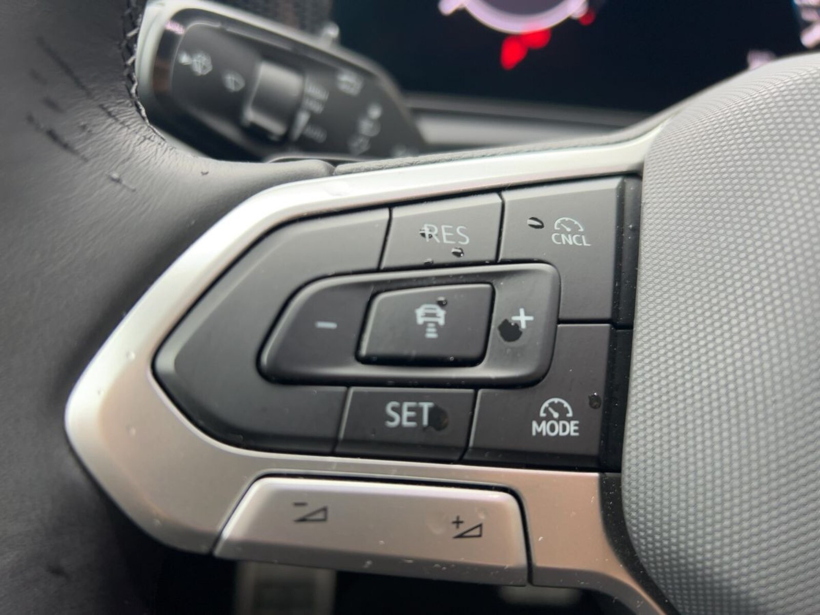 Volkswagen Tiguan – Bild 19