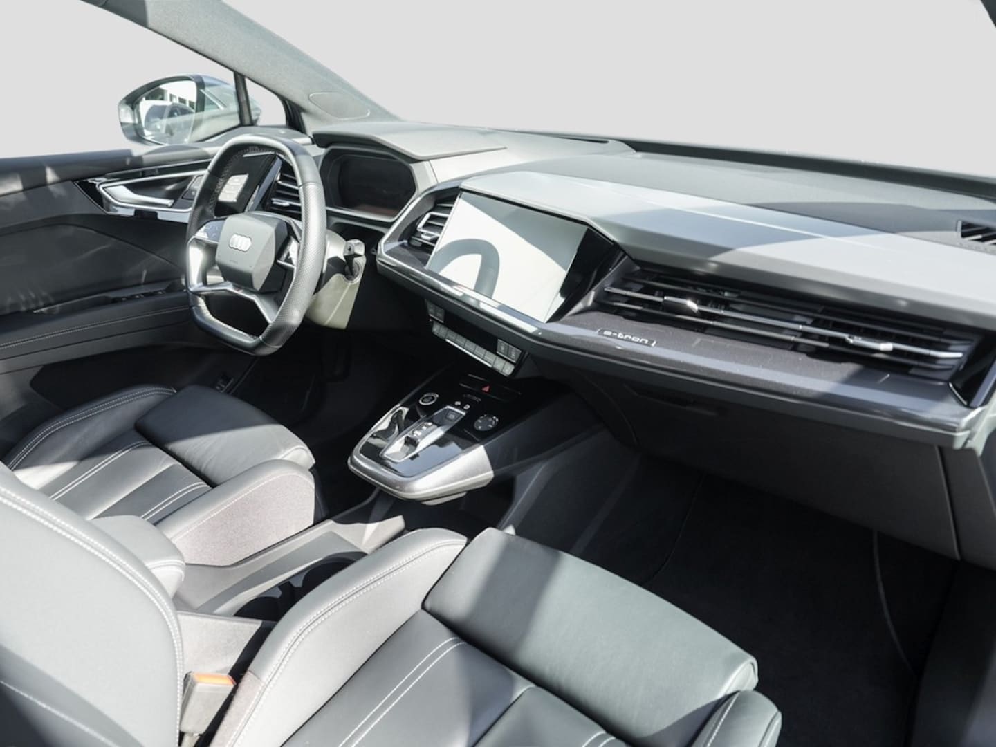 Bild über Audi Q4 e-tron 50 e-tron quattro - für weitere Informationen kontaktieren Sie den Audi Partner
