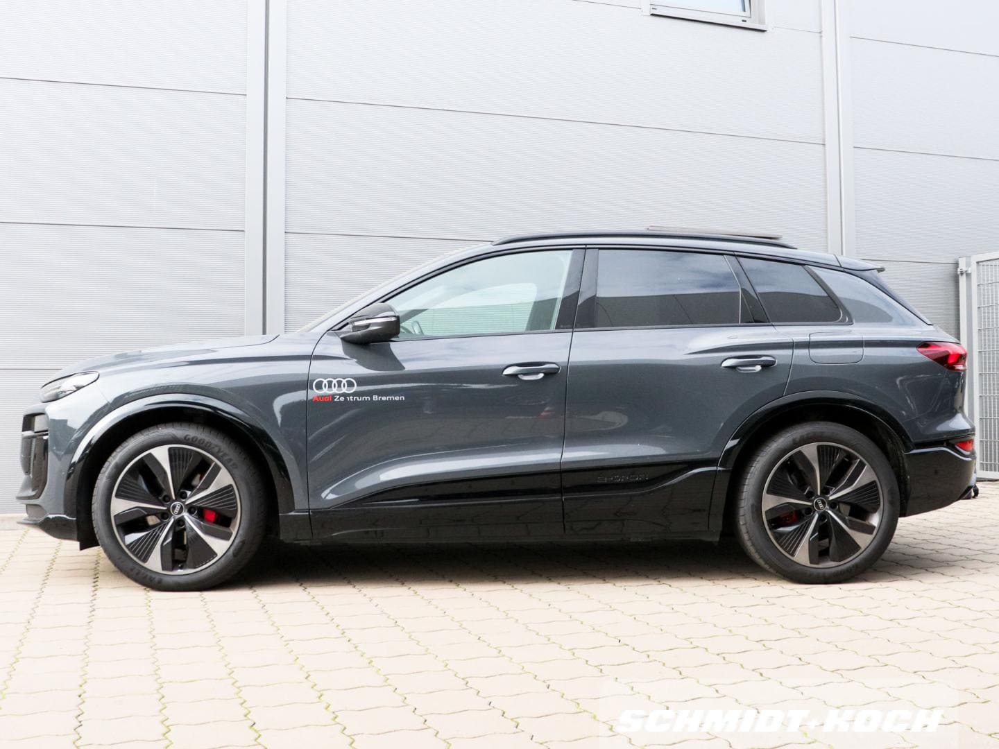 Bild über Audi Q6 SUV e-tron e-tron quattro - für weitere Informationen kontaktieren Sie den Audi Partner