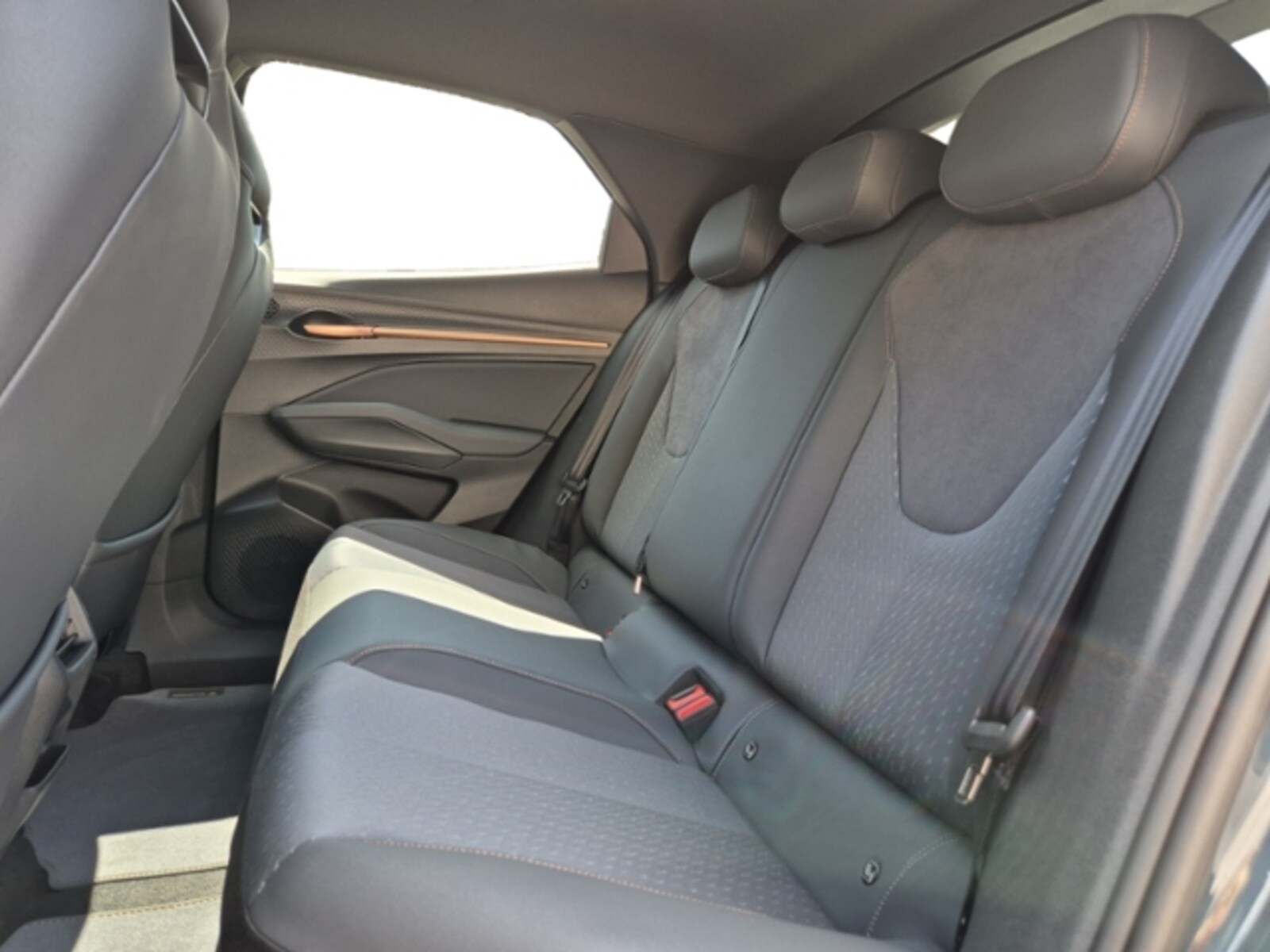 CUPRA Raval – Bild 15