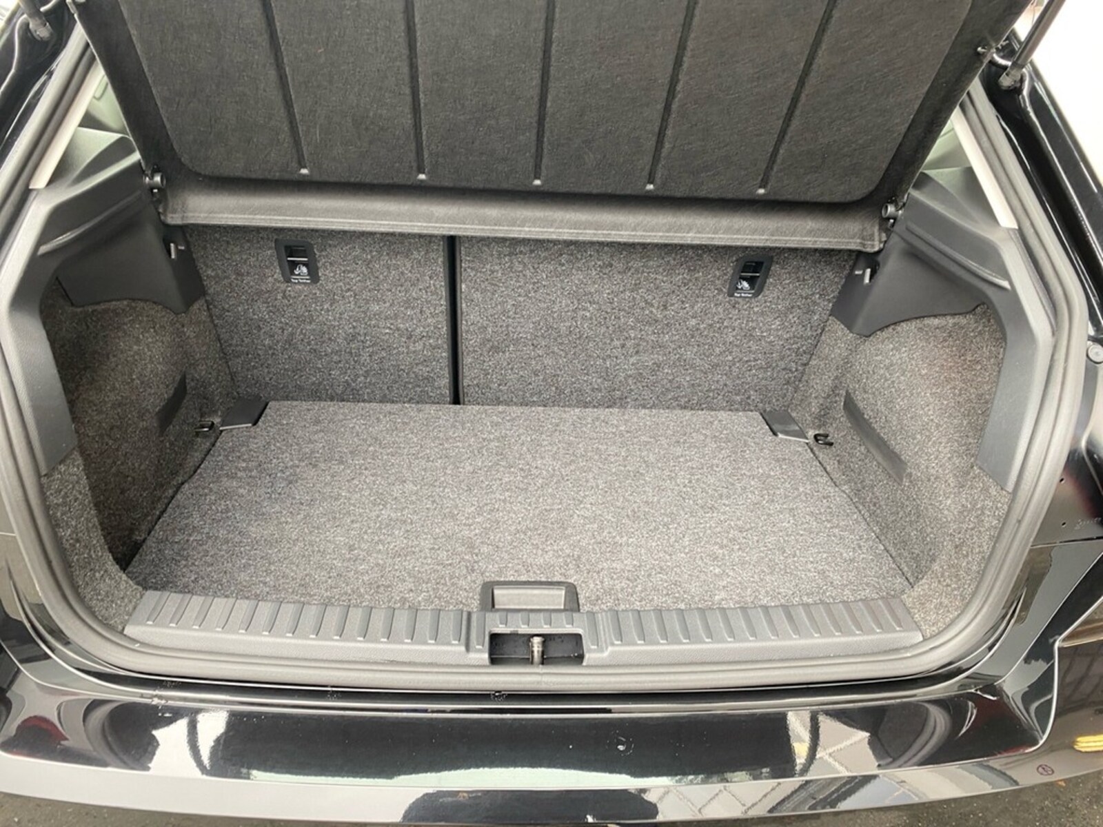 SEAT Ibiza – Bild 13