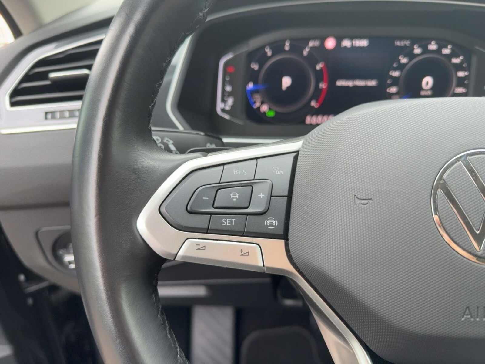 Volkswagen Tiguan Allspace – Bild 16