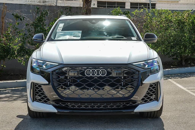 2026 Audi RS Q8 SUV performance