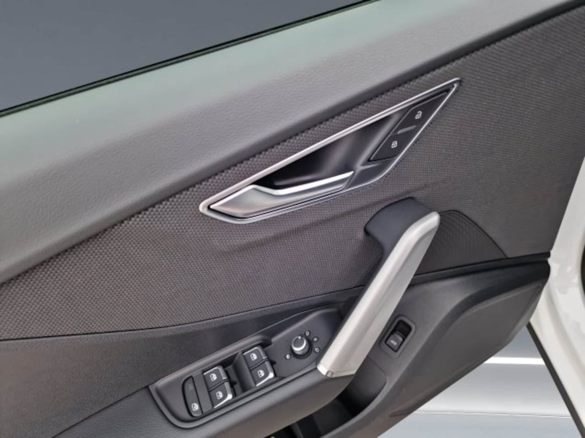 Audi Q2 S line