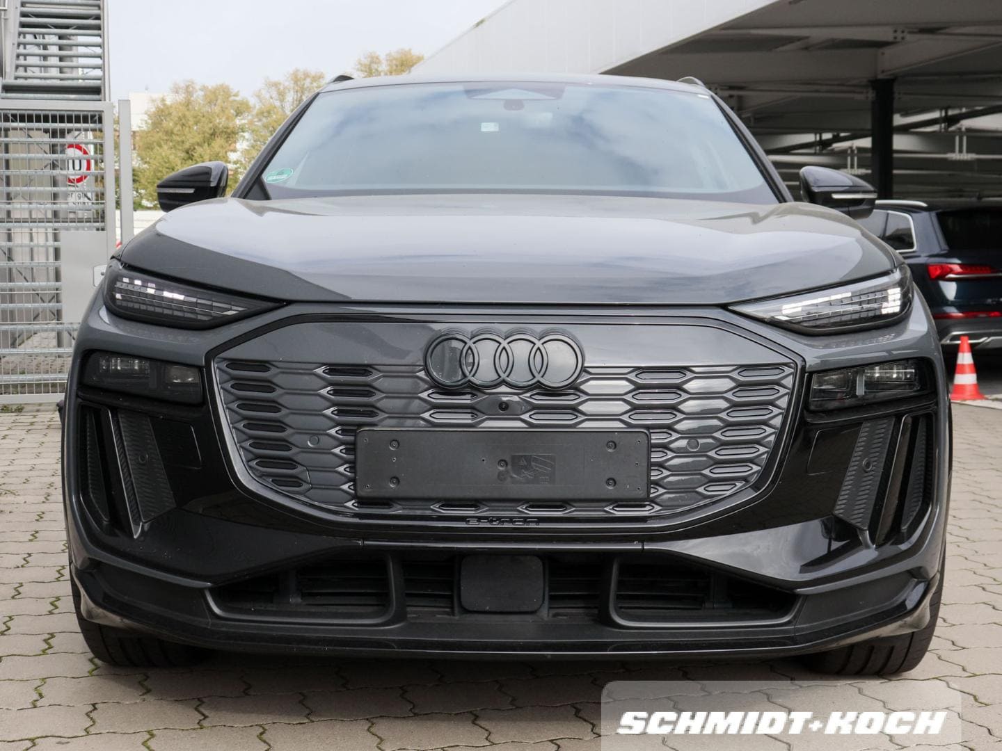Bild über Audi Q6 SUV e-tron e-tron quattro - für weitere Informationen kontaktieren Sie den Audi Partner