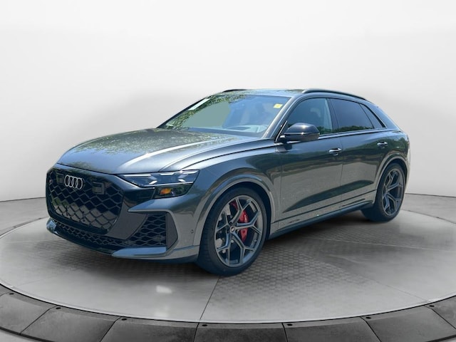 2026 Audi RS Q8 SUV performance