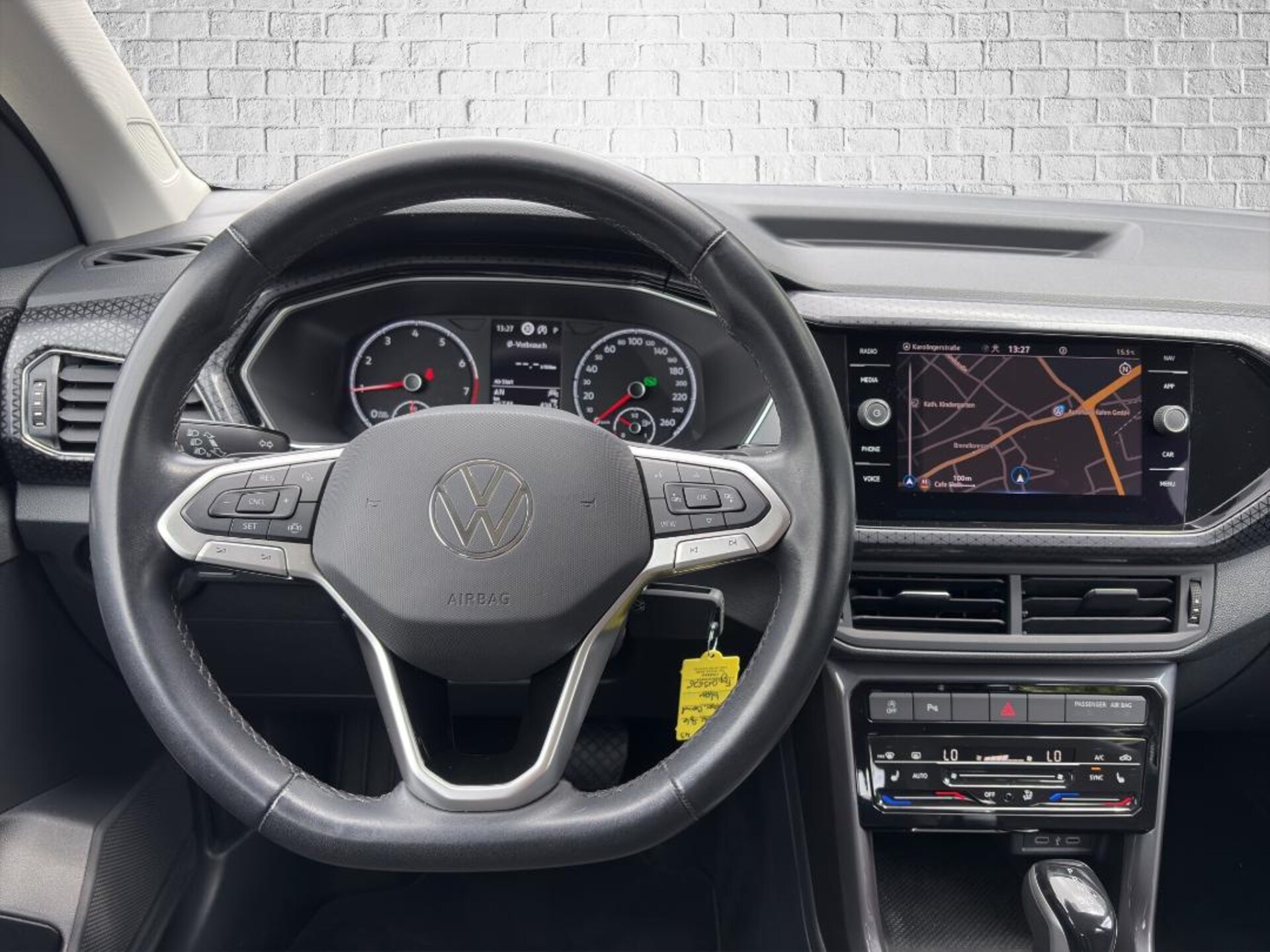 Volkswagen T-Cross Style
