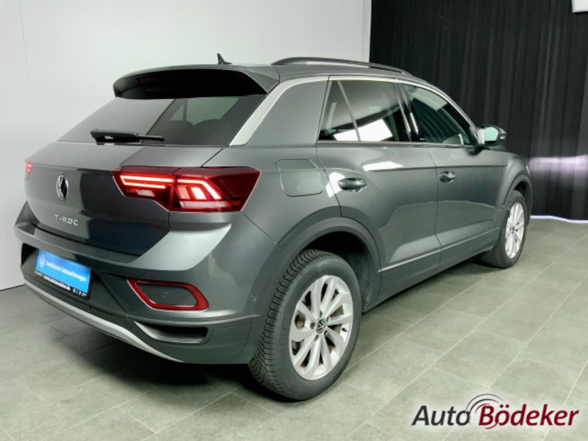 Volkswagen T-Roc Life