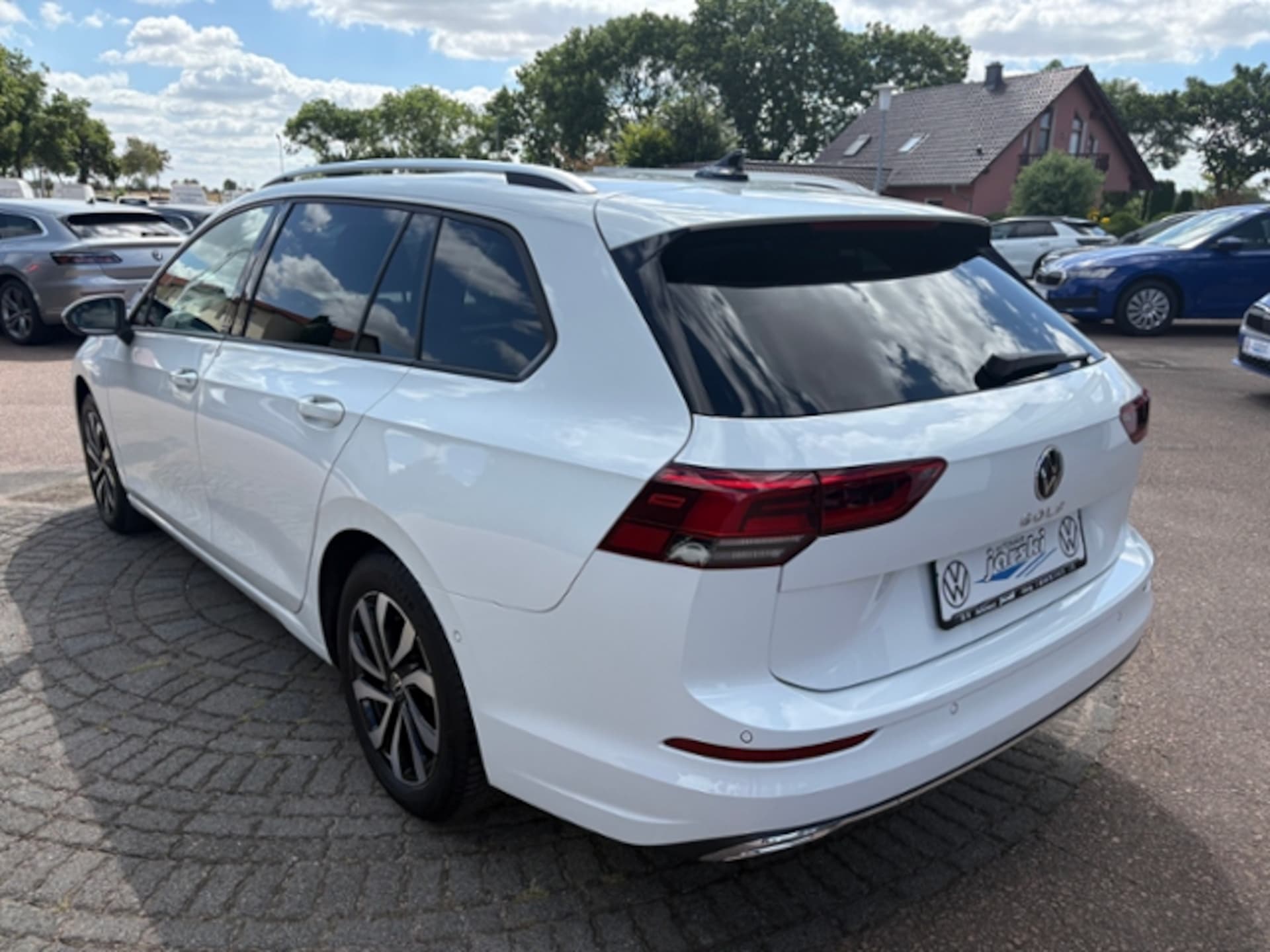Volkswagen Golf Variant Active