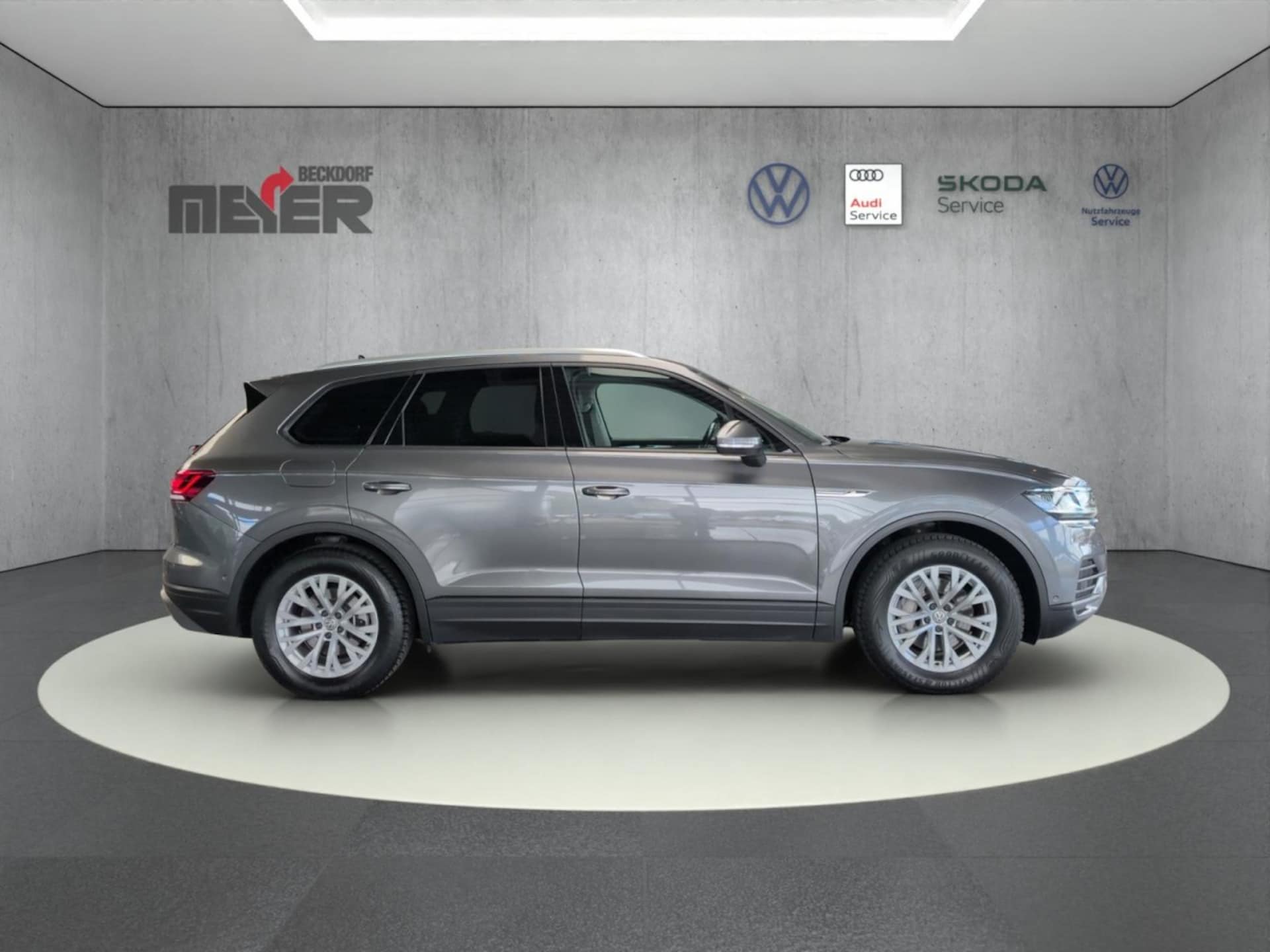 Volkswagen Touareg Basis-Modell