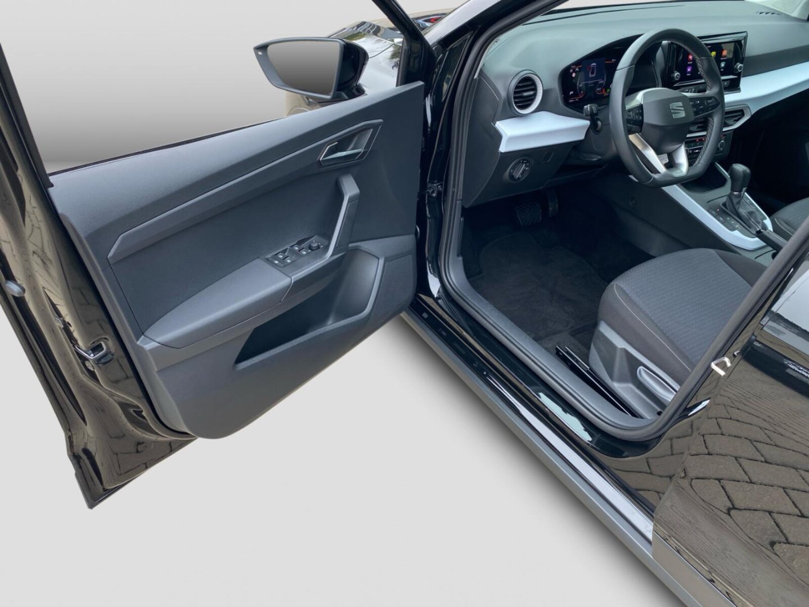 SEAT Arona – Bild 13