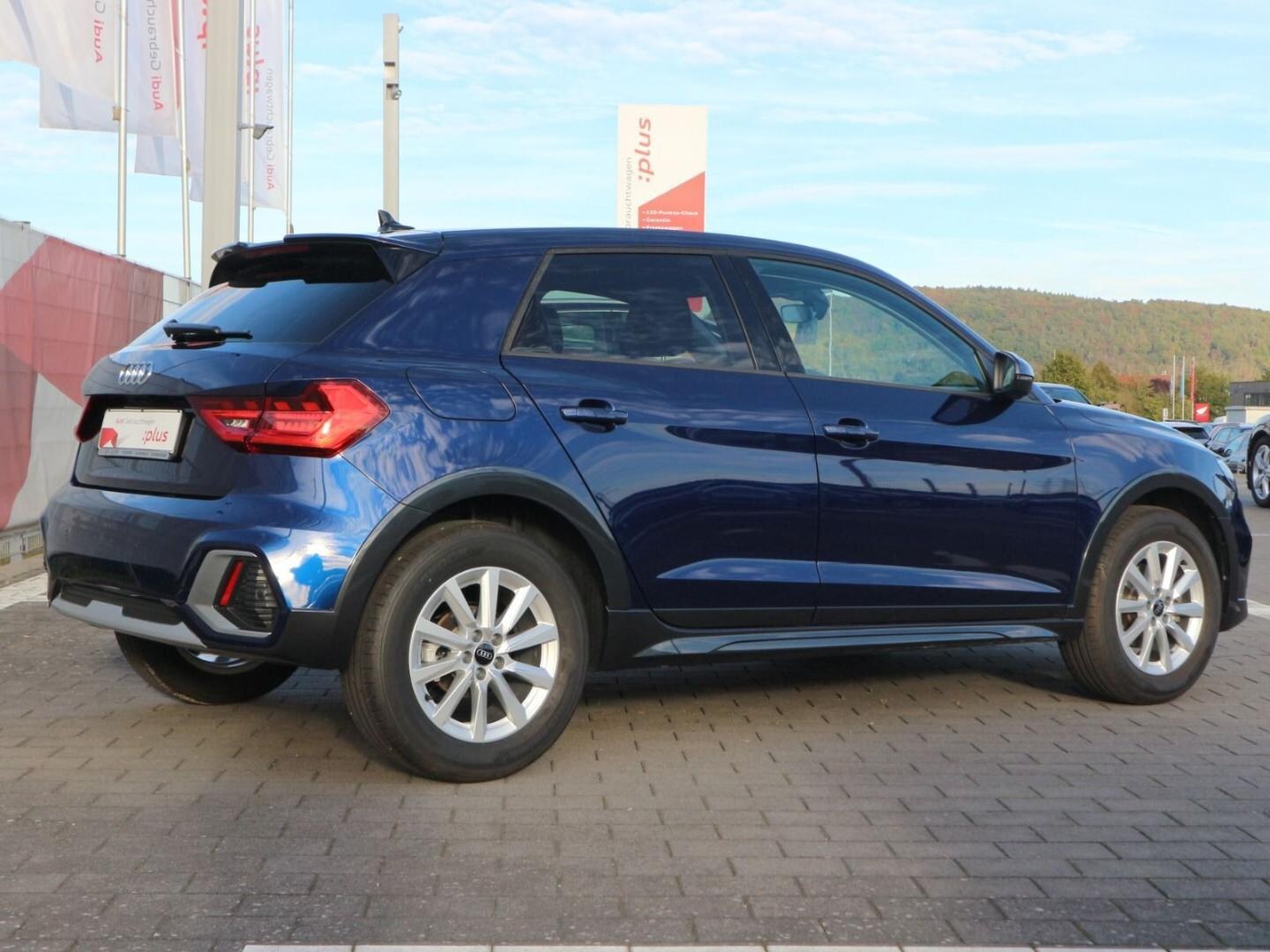 Bild über Audi A1 allstreet 30 TFSI S tronic - für weitere Informationen kontaktieren Sie den Audi Partner