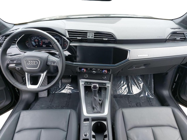 2025 Audi Q3 S Line Premium - Photo 9