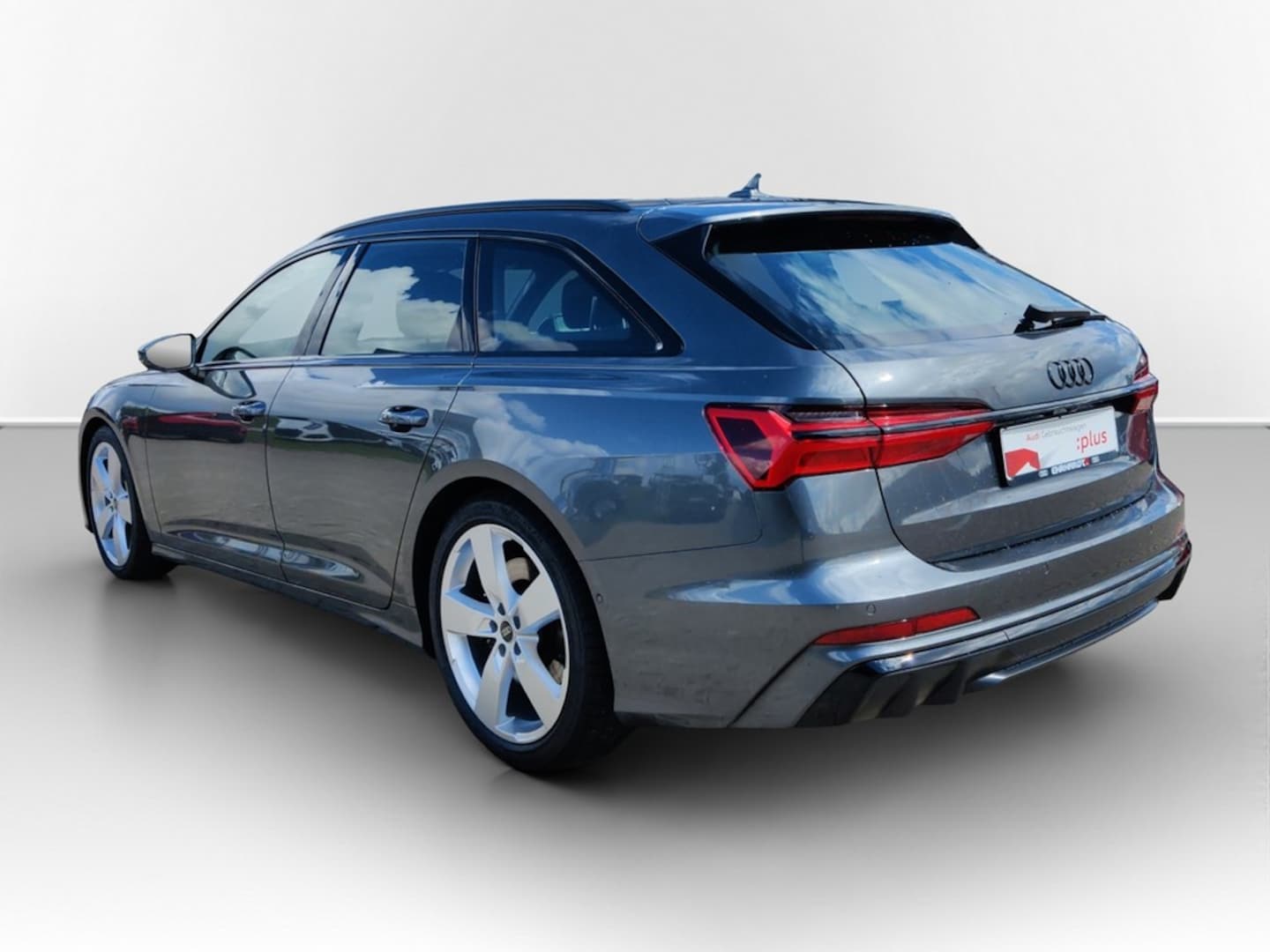 Bild über Audi S6 Avant TDI quattro tiptronic - für weitere Informationen kontaktieren Sie den Audi Partner
