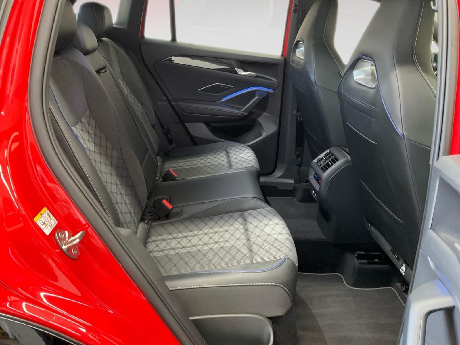 Volkswagen Tiguan – Bild 10