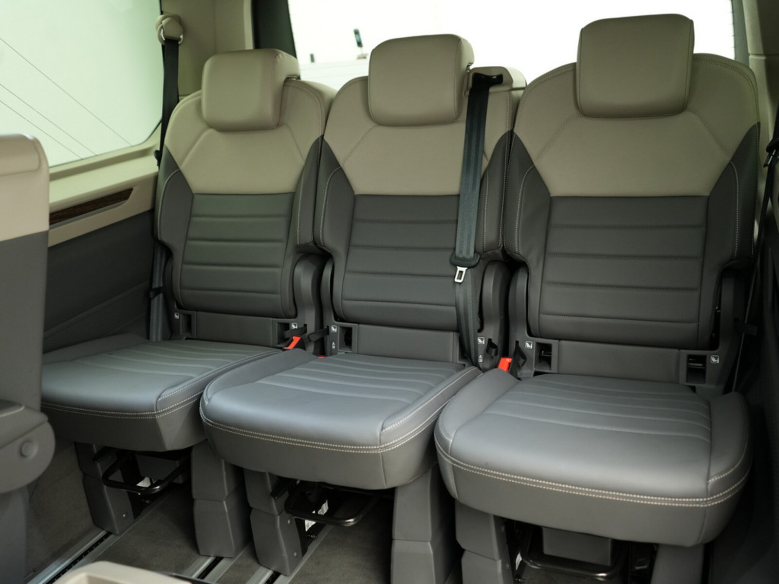 Volkswagen Multivan Langversion – Bild 21