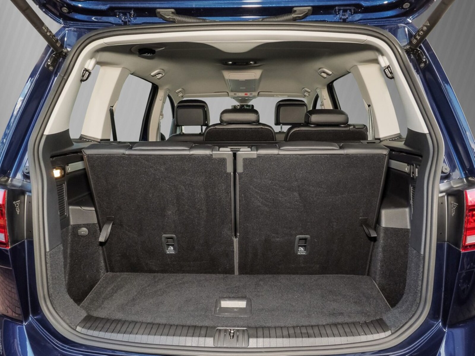 Volkswagen Touran – Bild 6