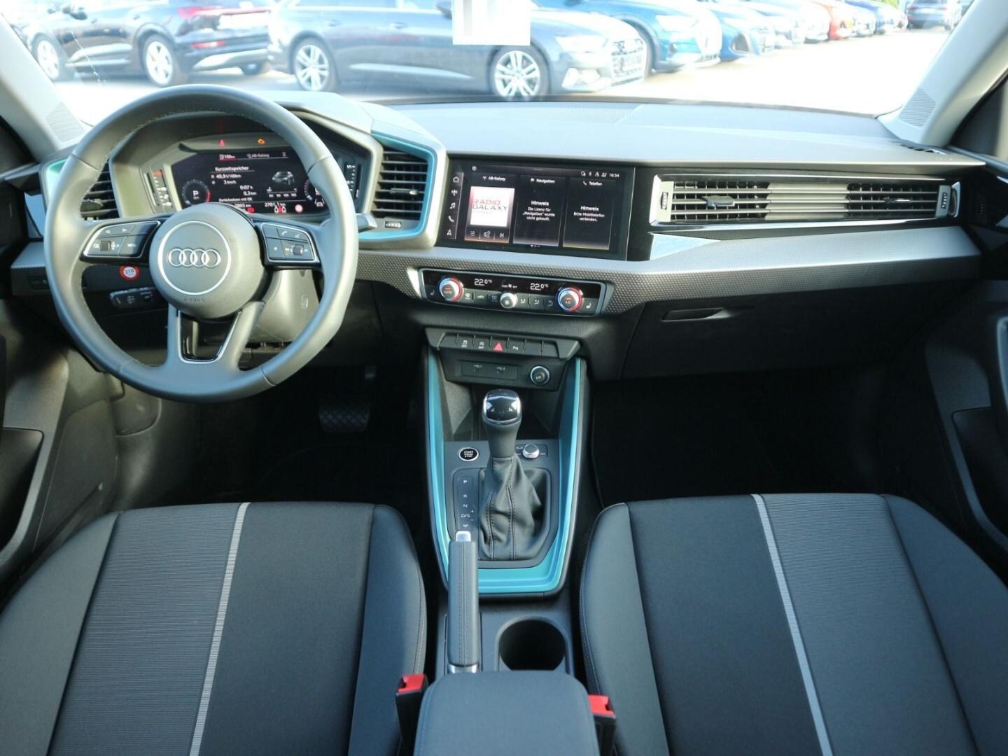 Bild über Audi A1 allstreet 30 TFSI S tronic - für weitere Informationen kontaktieren Sie den Audi Partner