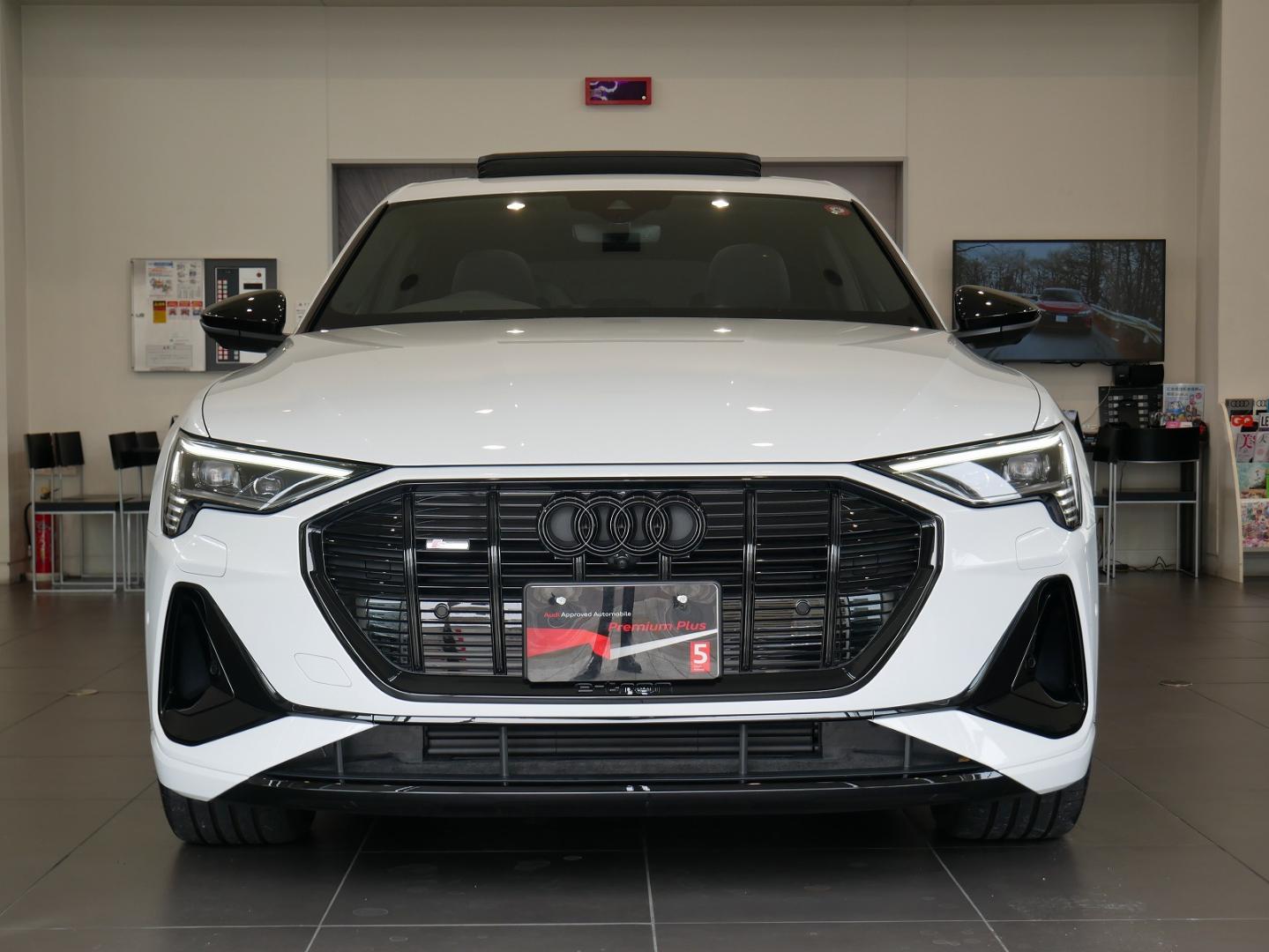 Image about Audi e-tron Sportback 55 quattro S line 300,00 kW