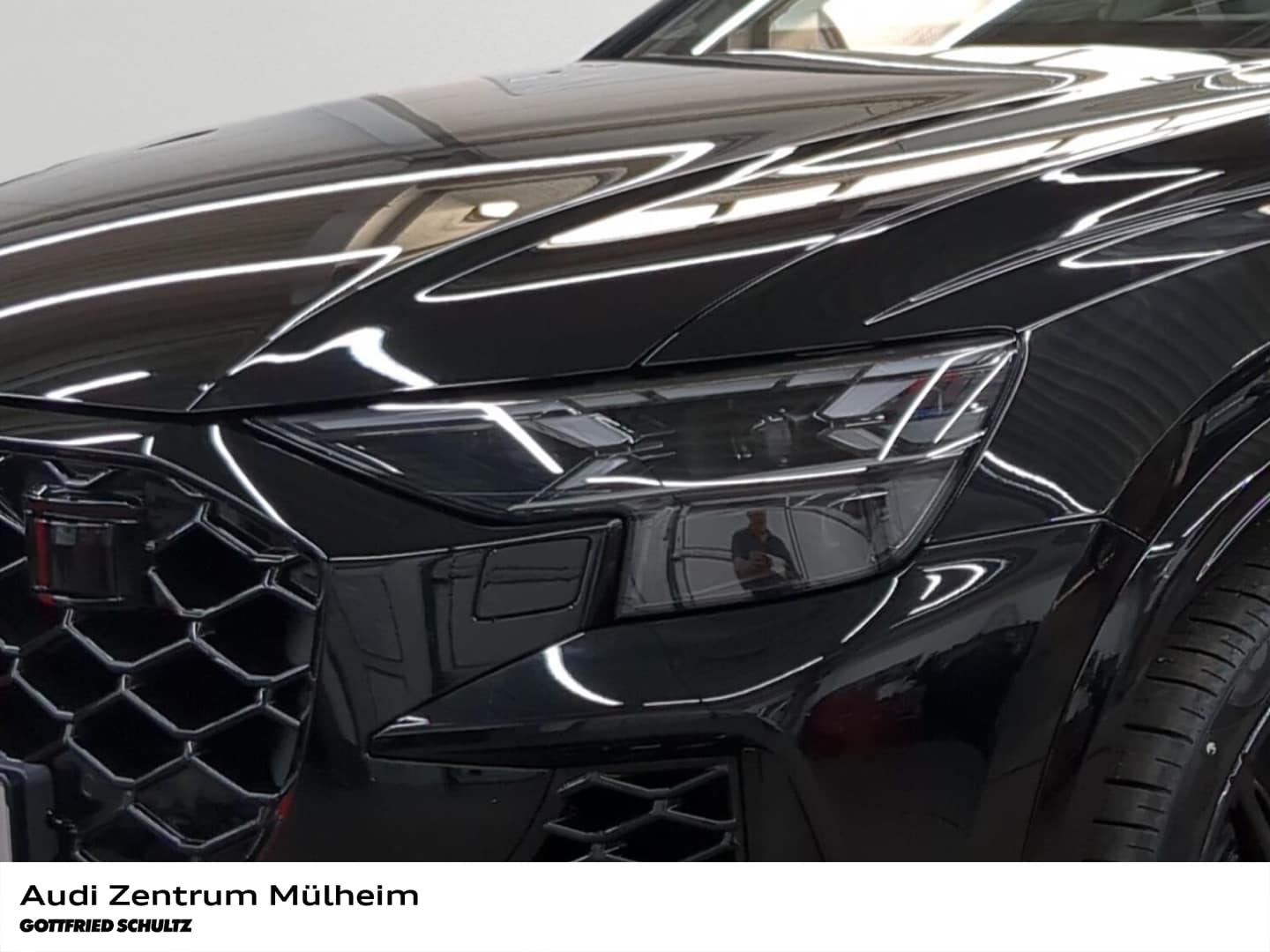 Image about Audi RS Q8 SUV quattro tiptronic