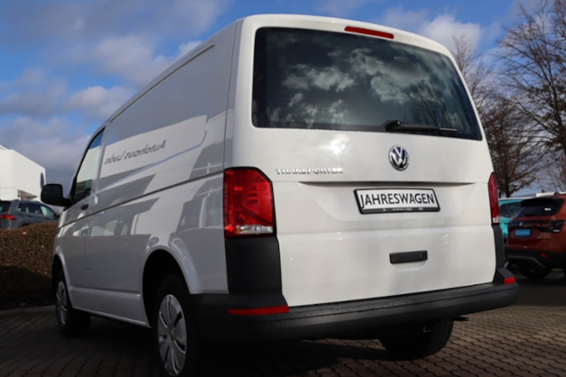 Volkswagen T6.1 Transporter Kasten kurzer Radstand