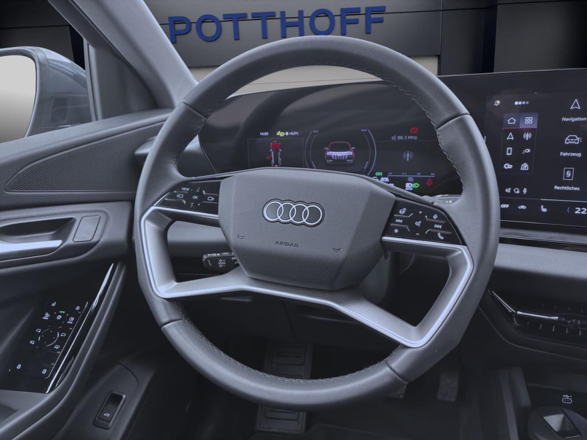 Audi Q6 SUV e-tron