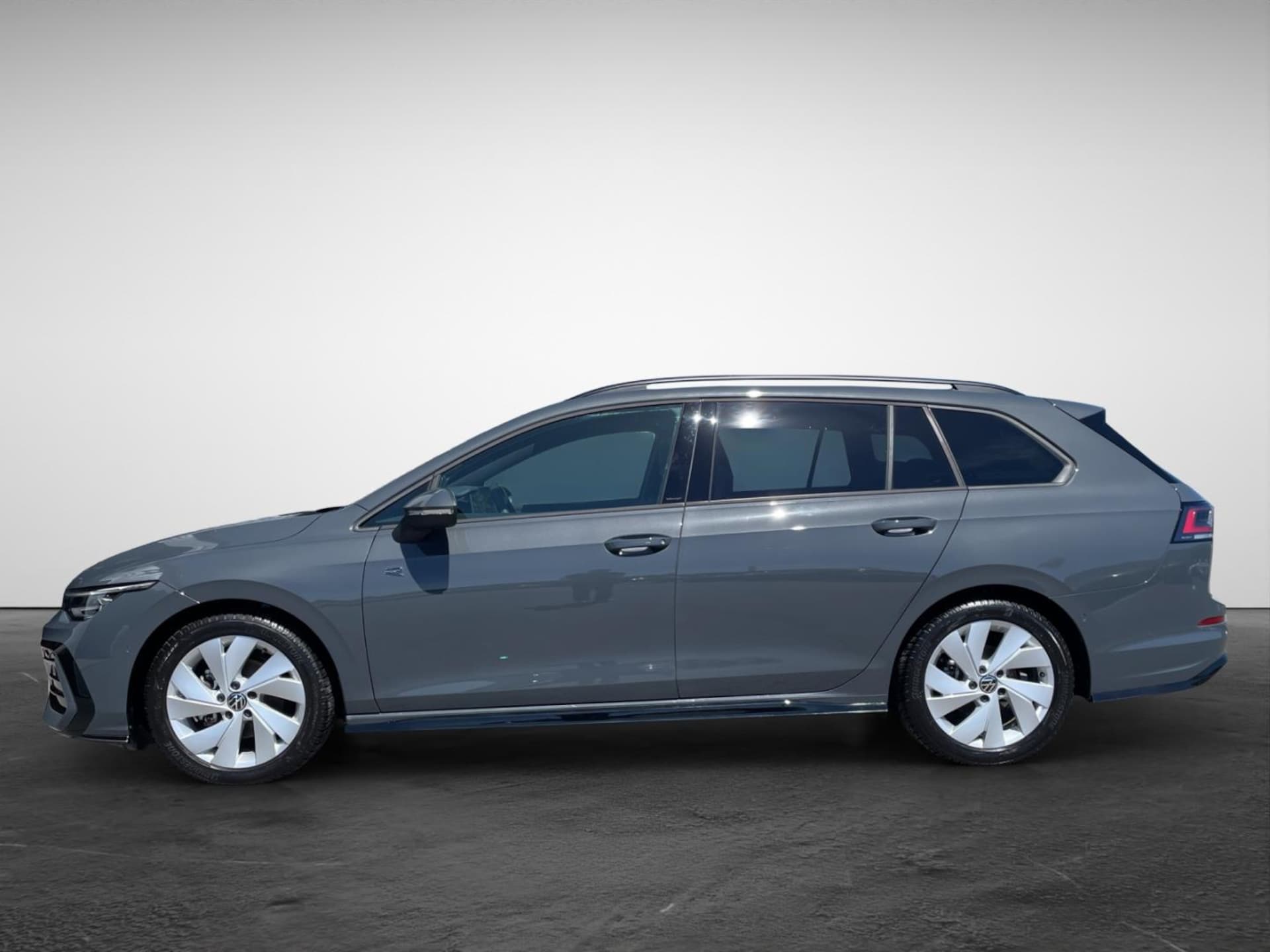 Volkswagen Golf Variant R-Line