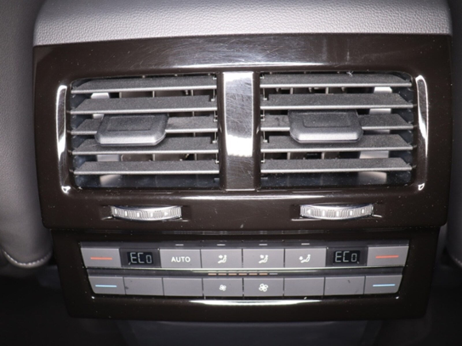 Volkswagen Touareg – Bild 15