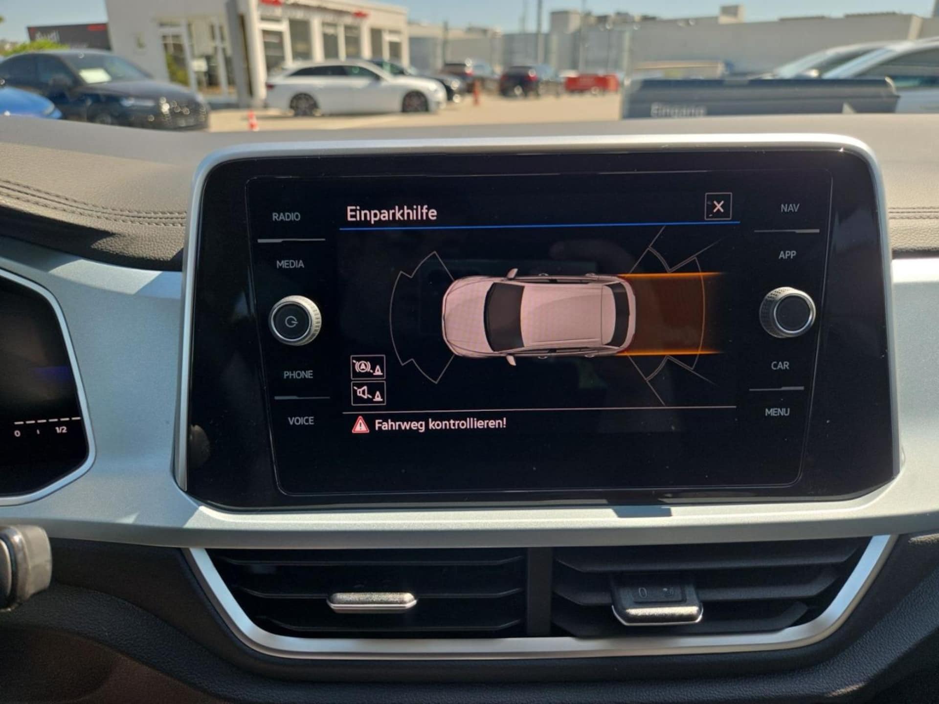 Volkswagen T-Roc Life