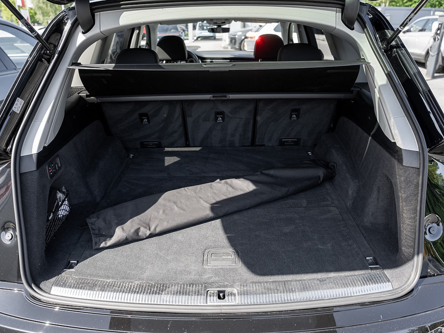 Bild über Audi Q7 competition plus 50 TDI quattro tiptronic - für weitere Informationen kontaktieren Sie den Audi Partner