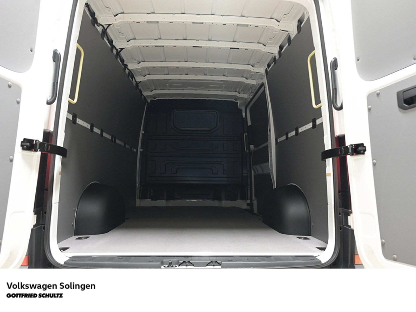 Volkswagen Crafter Kasten mittlerer Radstand – Bild 8