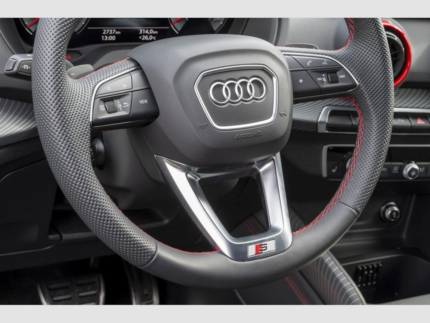 Bild über Audi Q2 S line 35 TFSI S tronic - für weitere Informationen kontaktieren Sie den Audi Partner