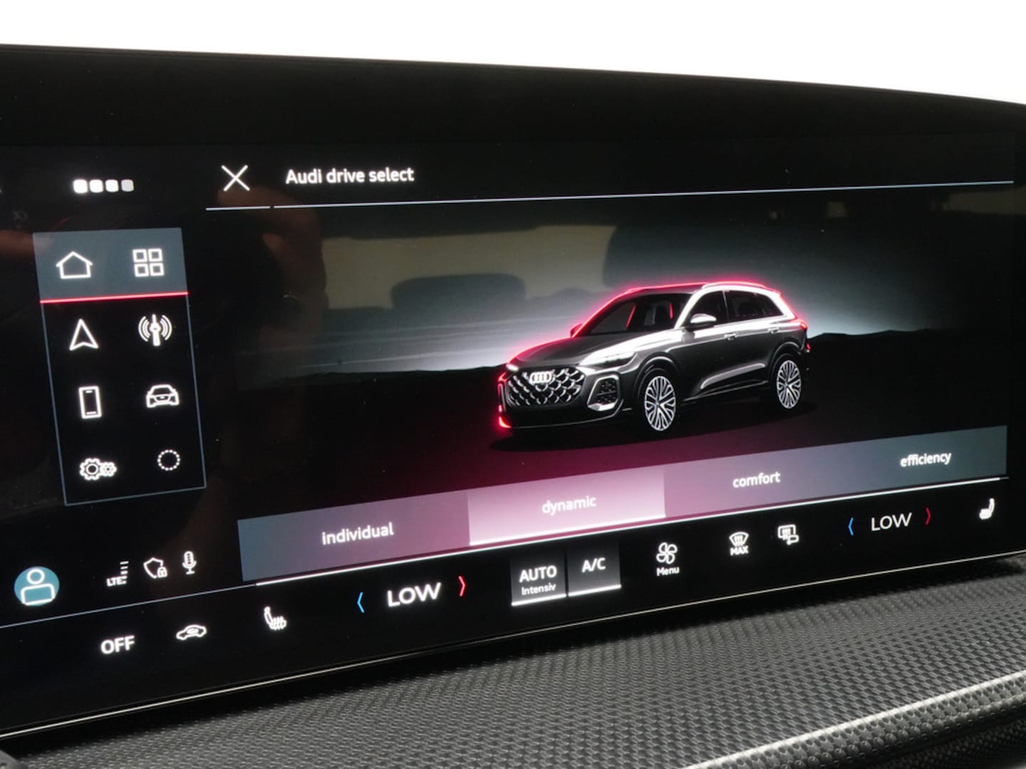 Bild über Audi Q5 SUV TFSI 150 kW S tronic - für weitere Informationen kontaktieren Sie den Audi Partner