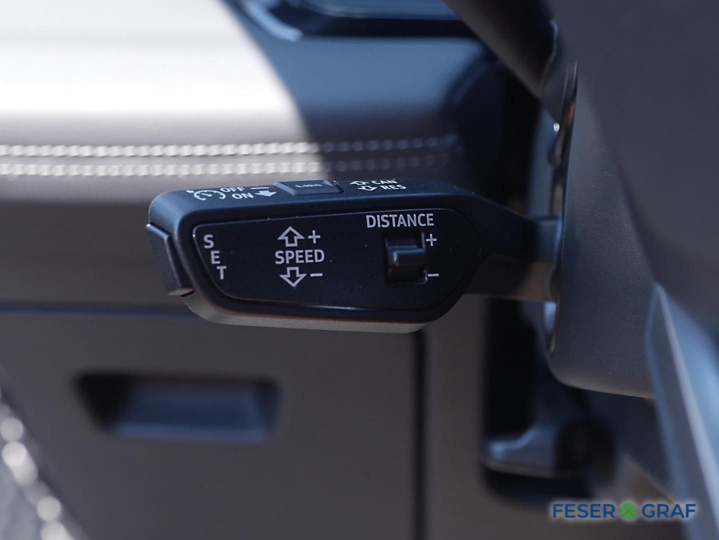 Image about Audi Q6 SUV e-tron 55 e-tron quattro 285 kW