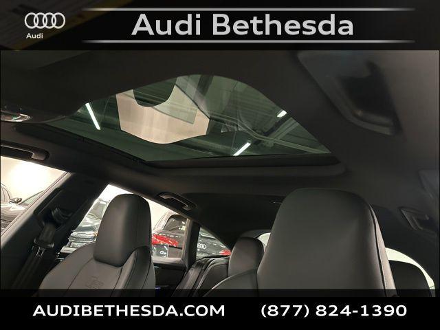 2025 Audi RS 7 Base - Photo 23