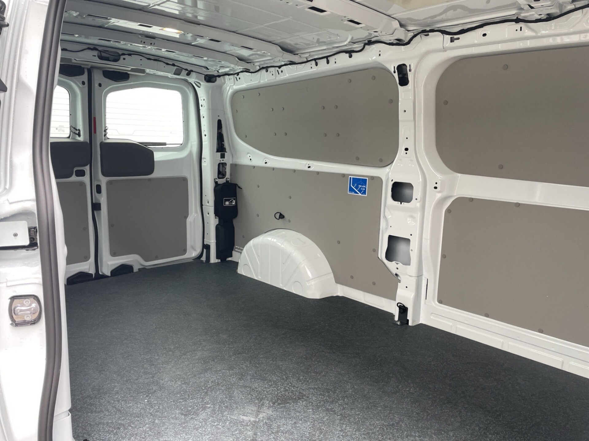 Volkswagen Transporter Kasten langer Radstand