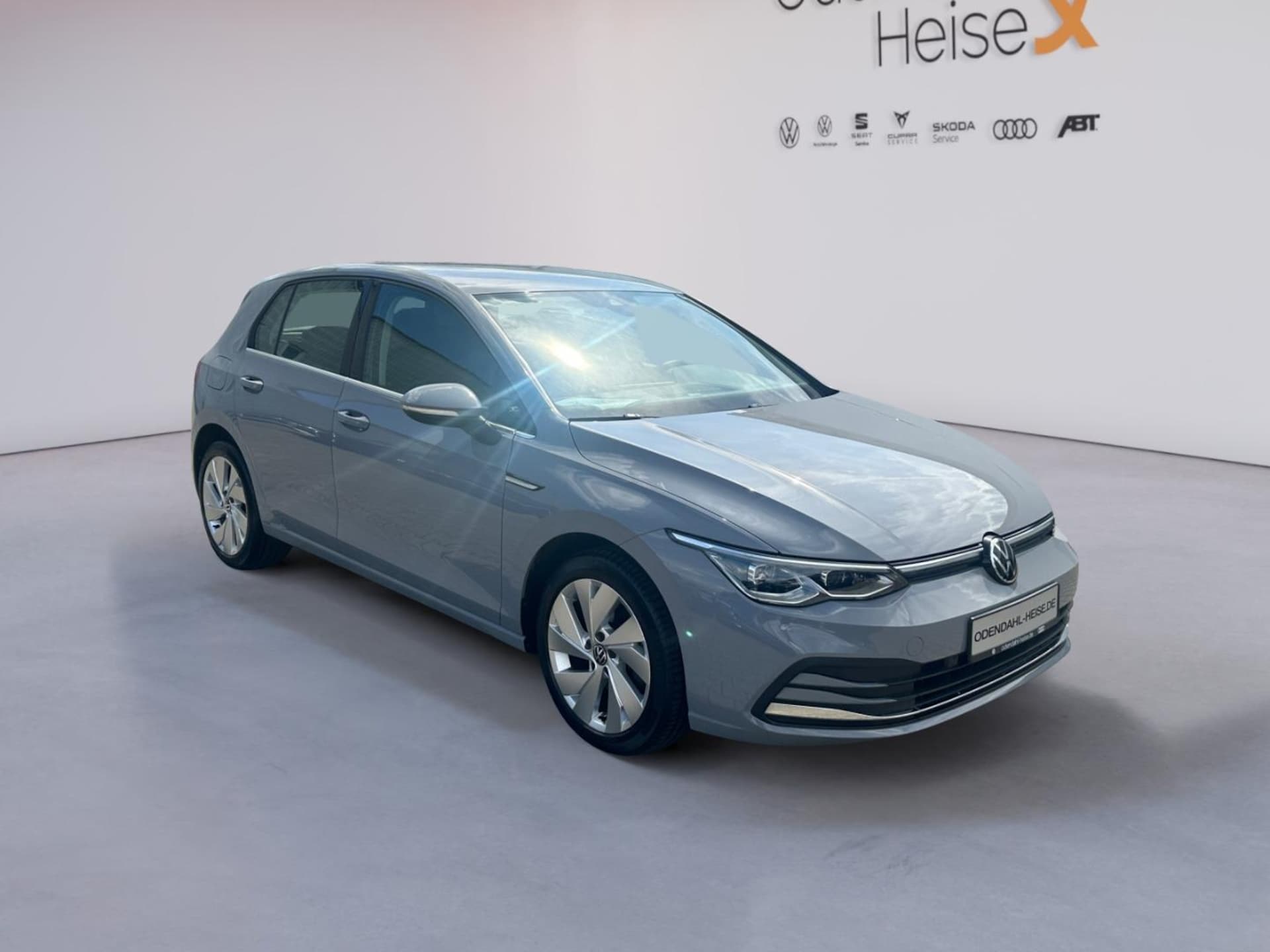 Volkswagen Golf Style
