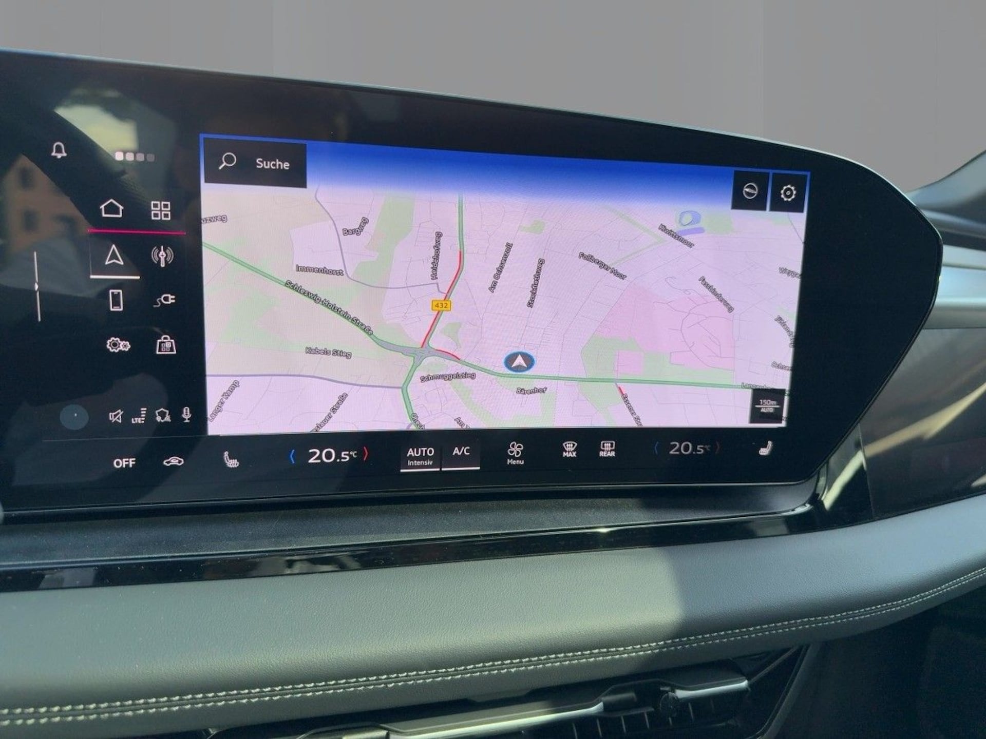 Audi Q6 SUV e-tron