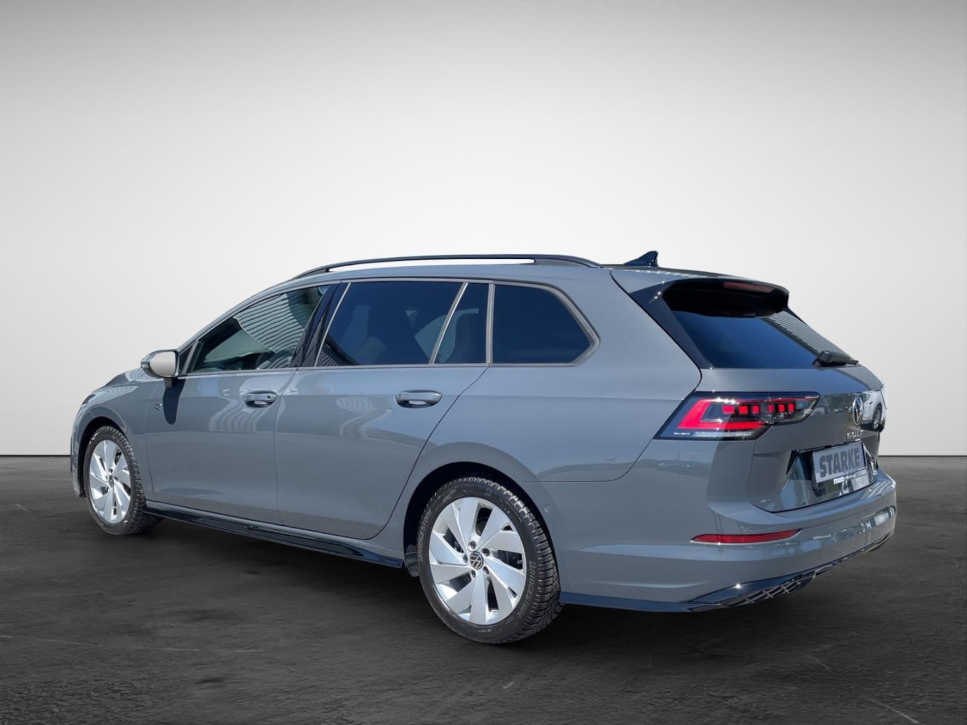 Volkswagen Golf Variant R-Line