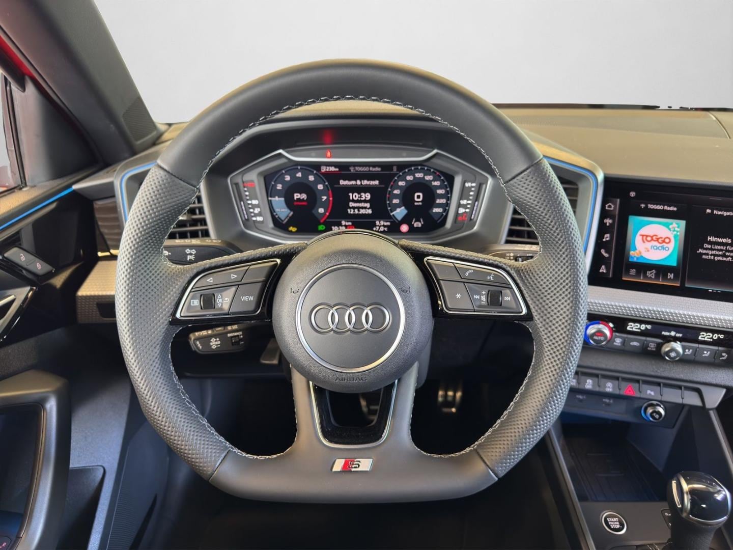 Bild über Audi A1 Sportback S line 30 TFSI S tronic - für weitere Informationen kontaktieren Sie den Audi Partner