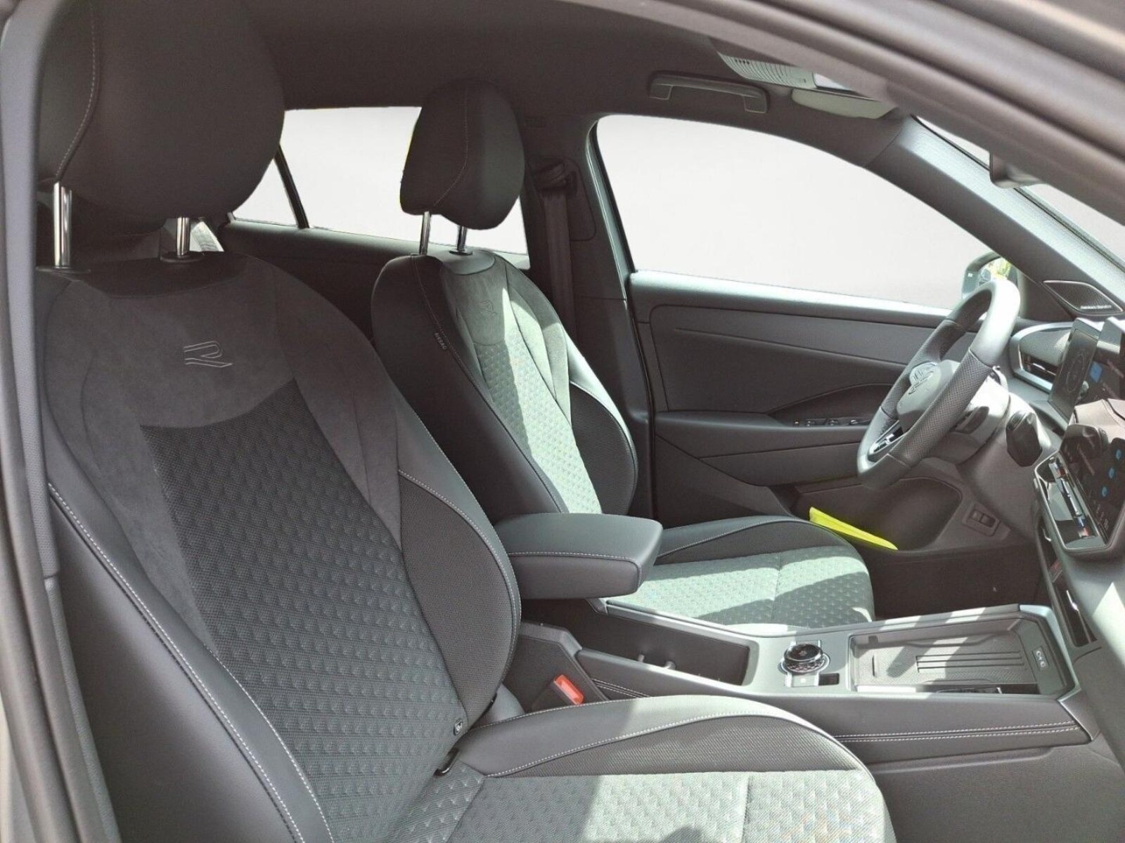 Volkswagen T-Roc – Bild 8