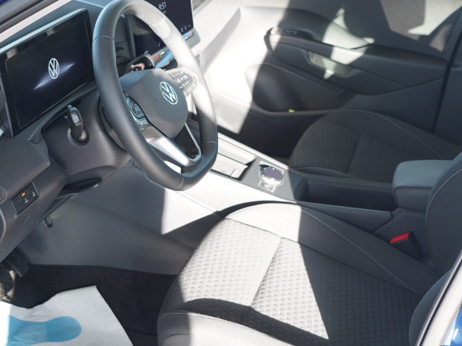 Volkswagen T-Roc – Bild 12
