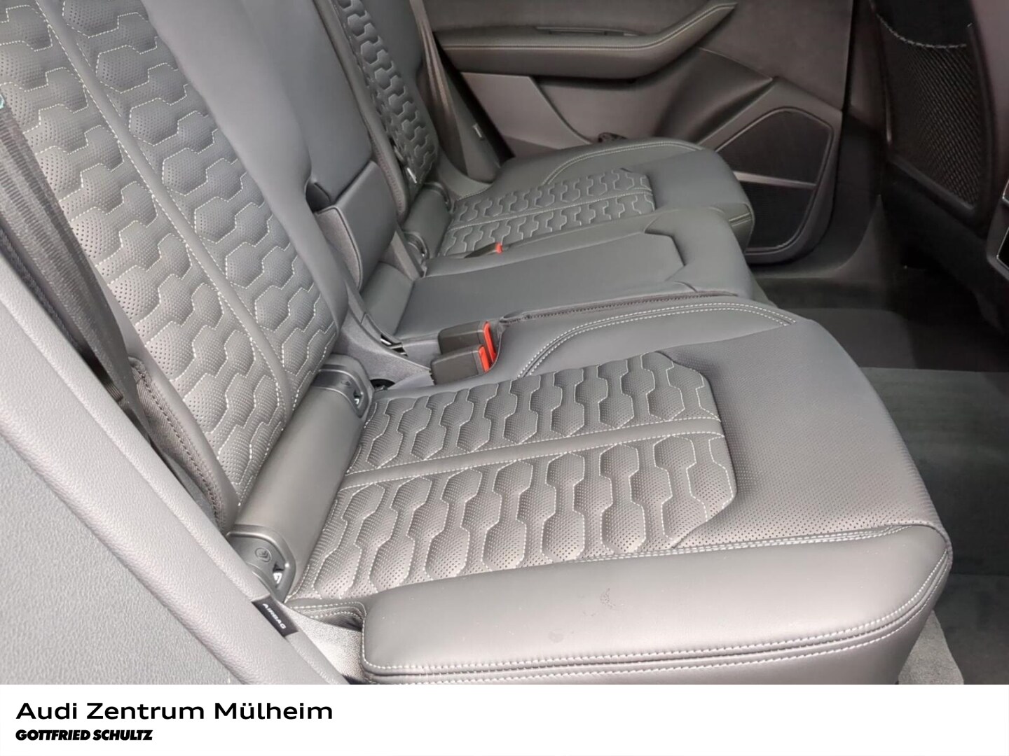 Image about Audi RS Q8 SUV quattro tiptronic