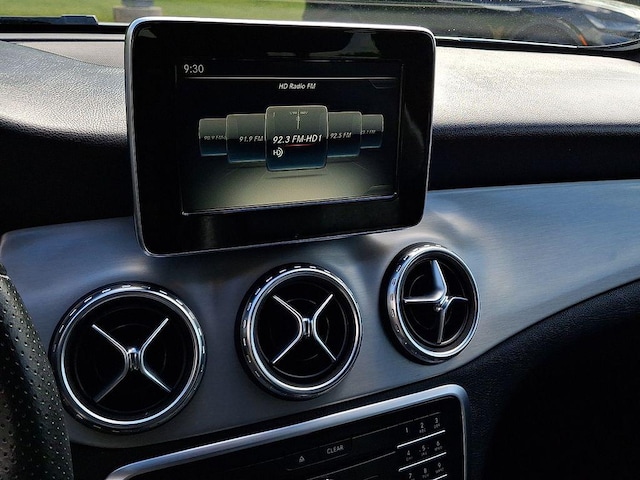 2017 Mercedes-Benz GLA 250