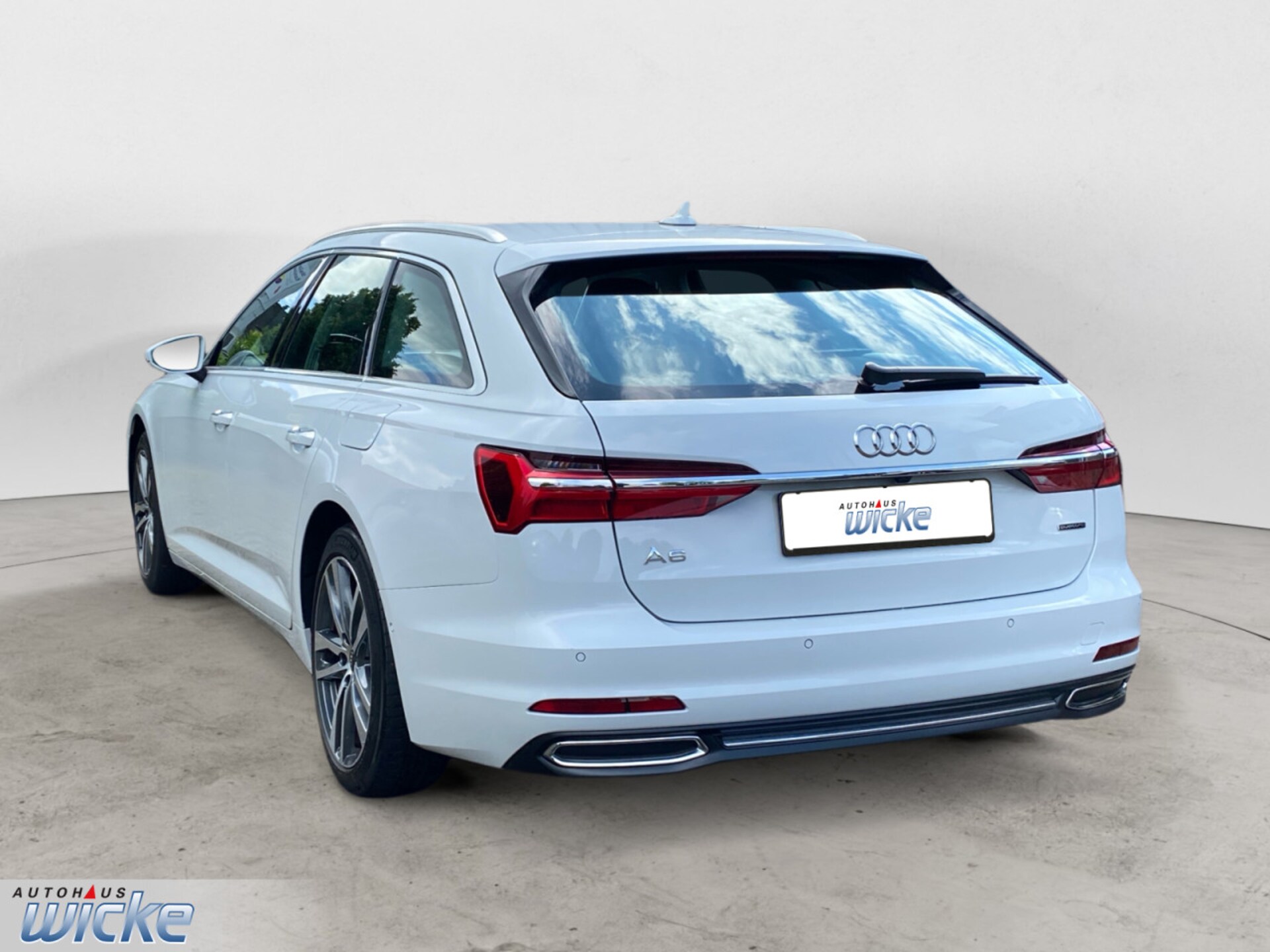 Audi A6 Avant TFSI e Design