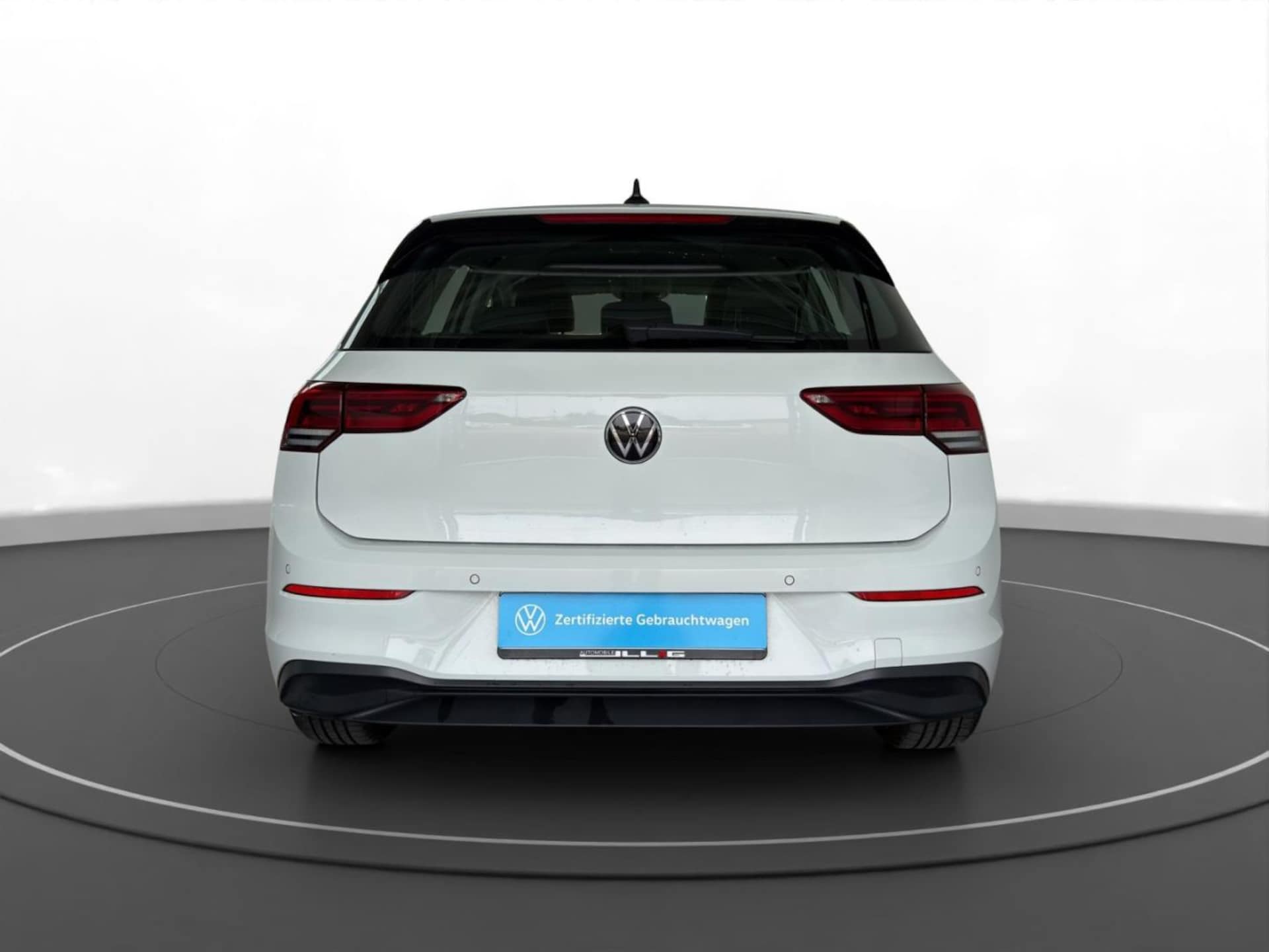 Volkswagen Golf Life