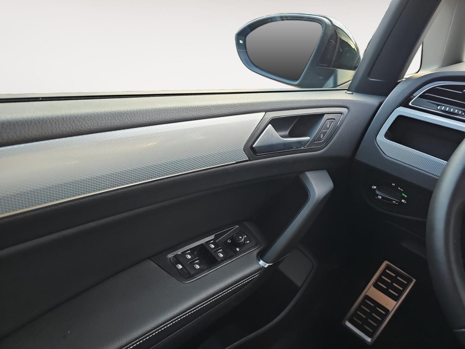 Volkswagen Touran – Bild 15