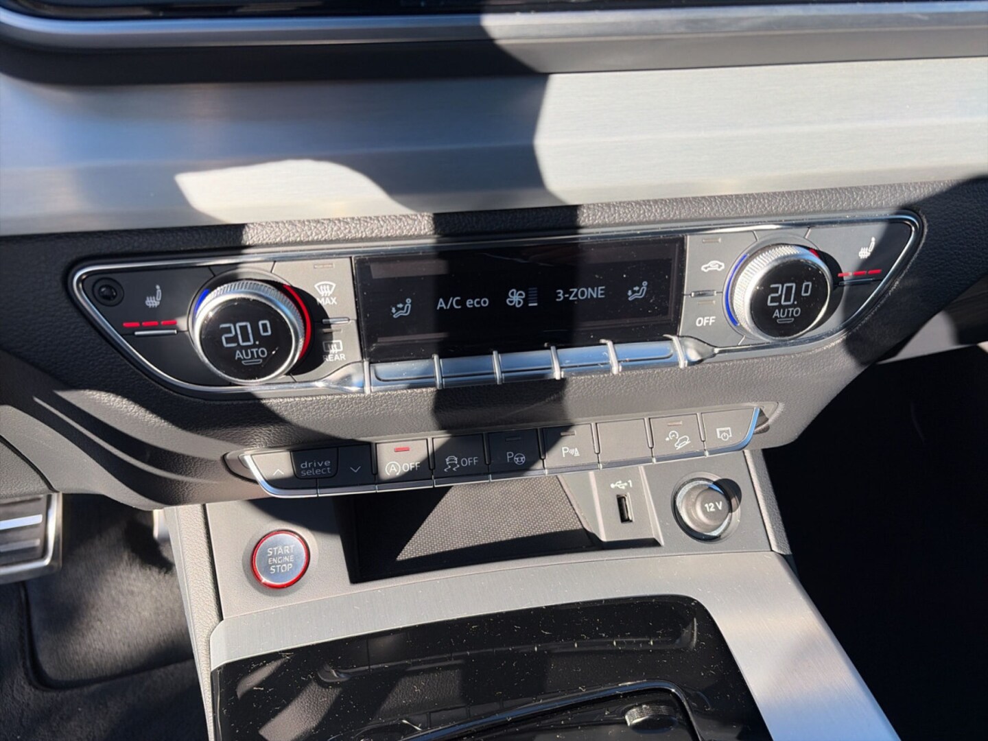 Bild über Audi SQ5 Sportback TDI tiptronic - für weitere Informationen kontaktieren Sie den Audi Partner